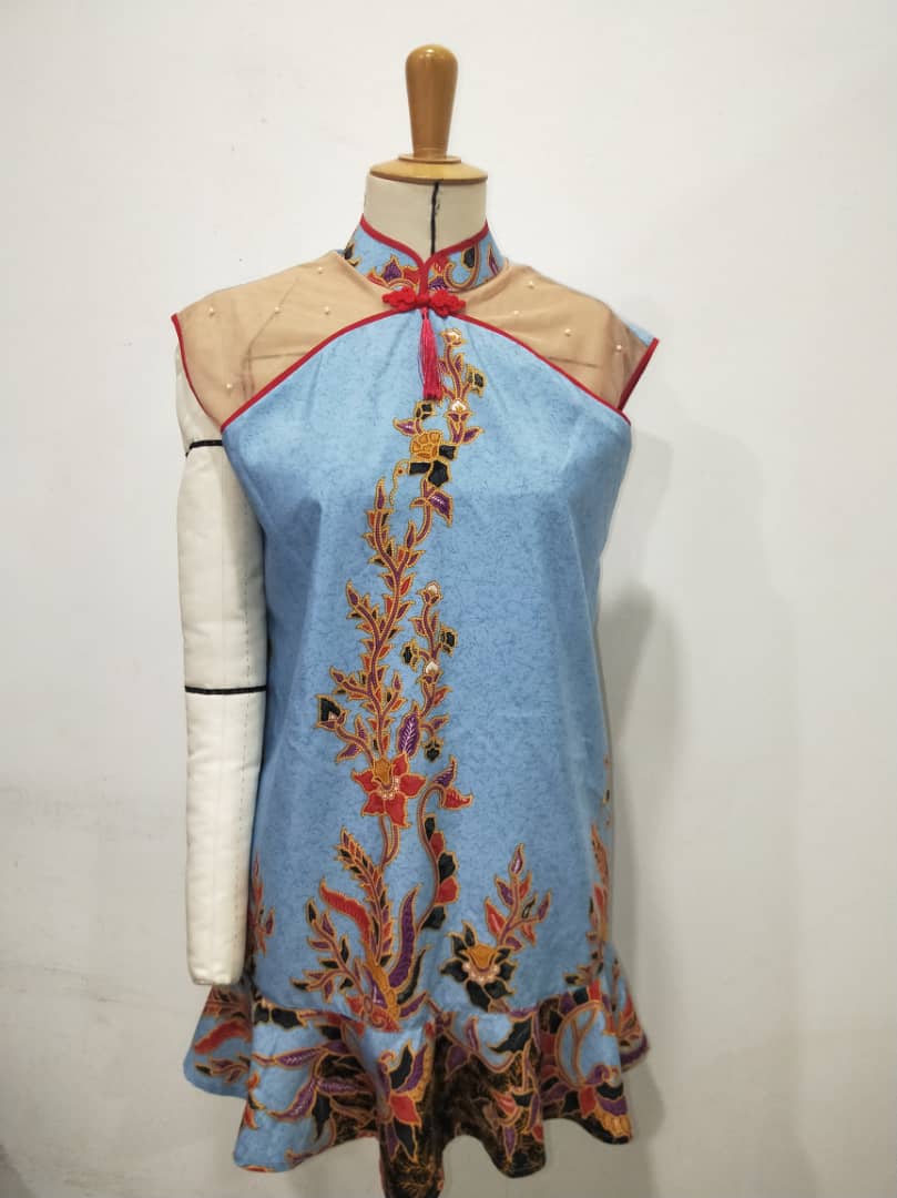 TWOY BATIK PEARL QIPAO