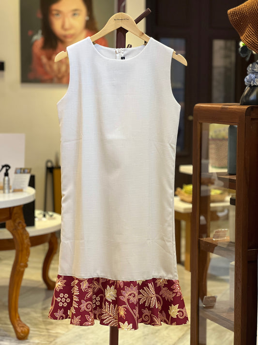 A-LINE LINEN DRESS WITH BATIK HEM