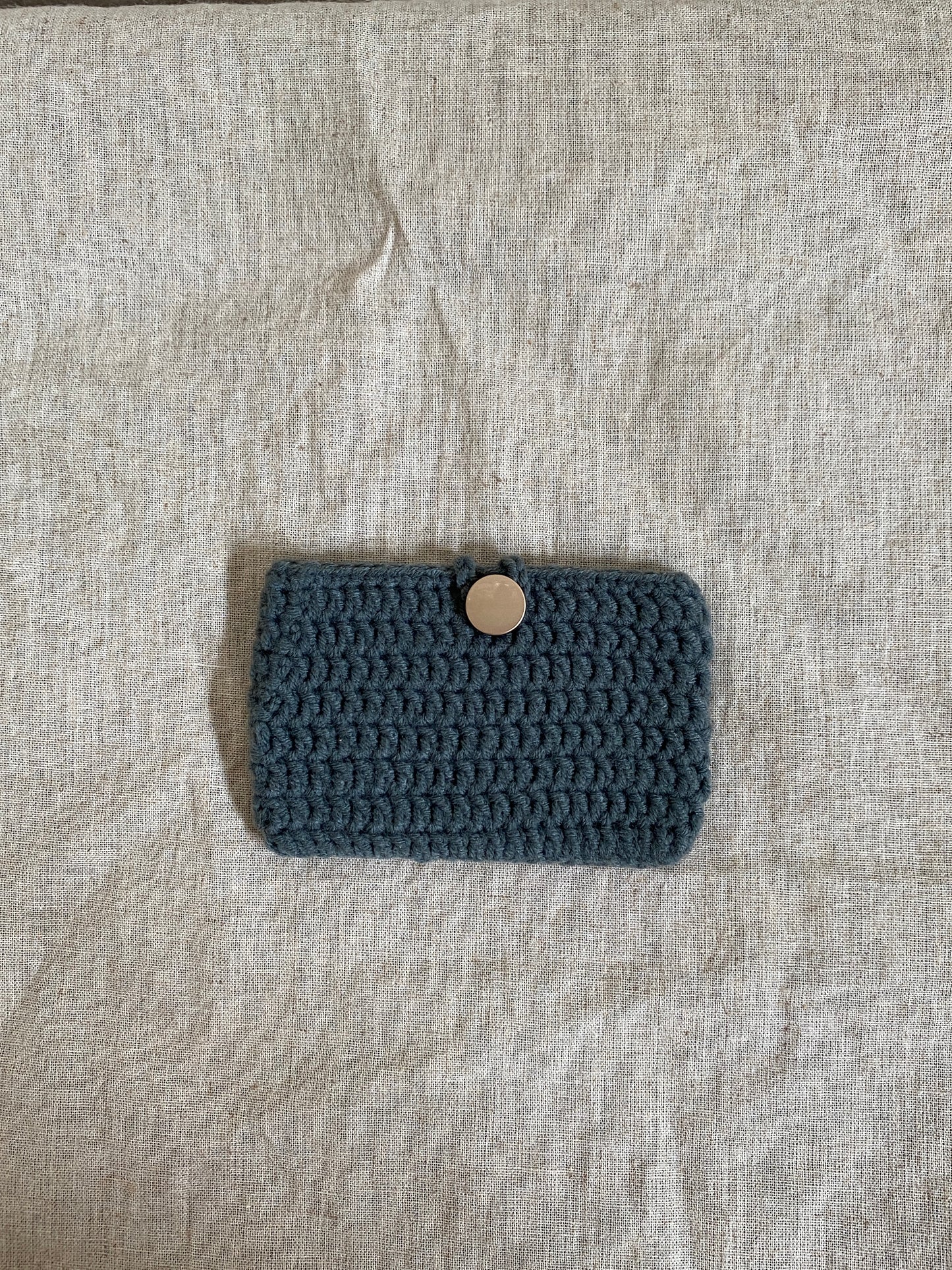 CARD HOLDER